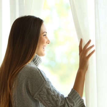 Pourquoi est-il important d'aérer la chambre, comment l'assainir, la purifier et la garder saine ?