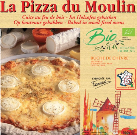 BUCHE DE CHEVRE FACING LA PIZZA DU MOULIN BIO.jpg