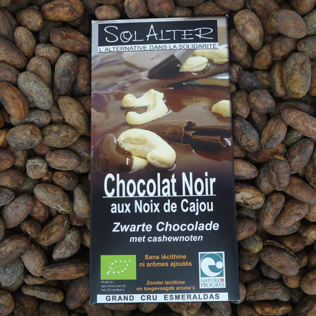 chocolat-noir-noix-cajou.jpg